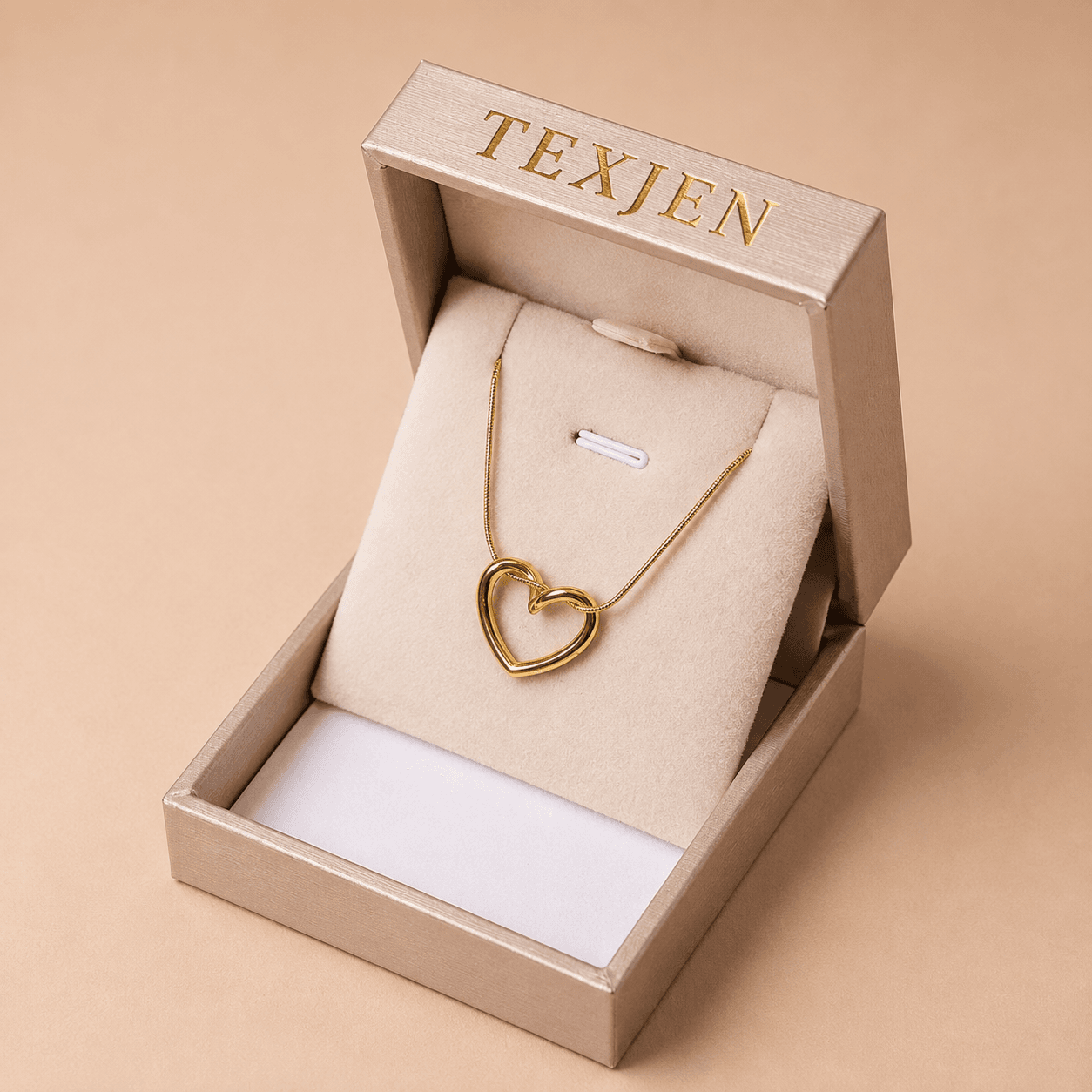 Heart Shape Pendant Necklace primium